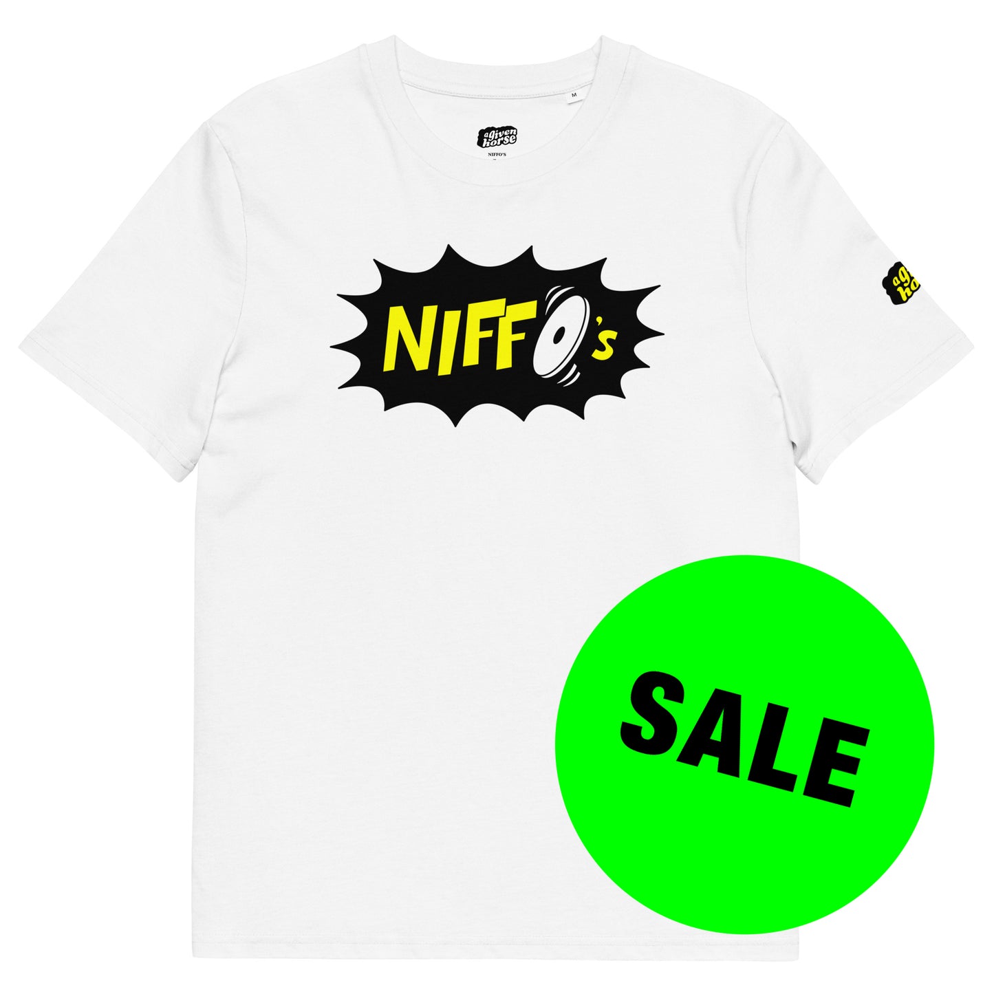 Wit T-Shirt met het Niffo's logo, ontwerp door De Zwarte Markt en verkrijgbaar bij cadeauwinkel 'A Given Horse'. Voorkant, aanbieding.