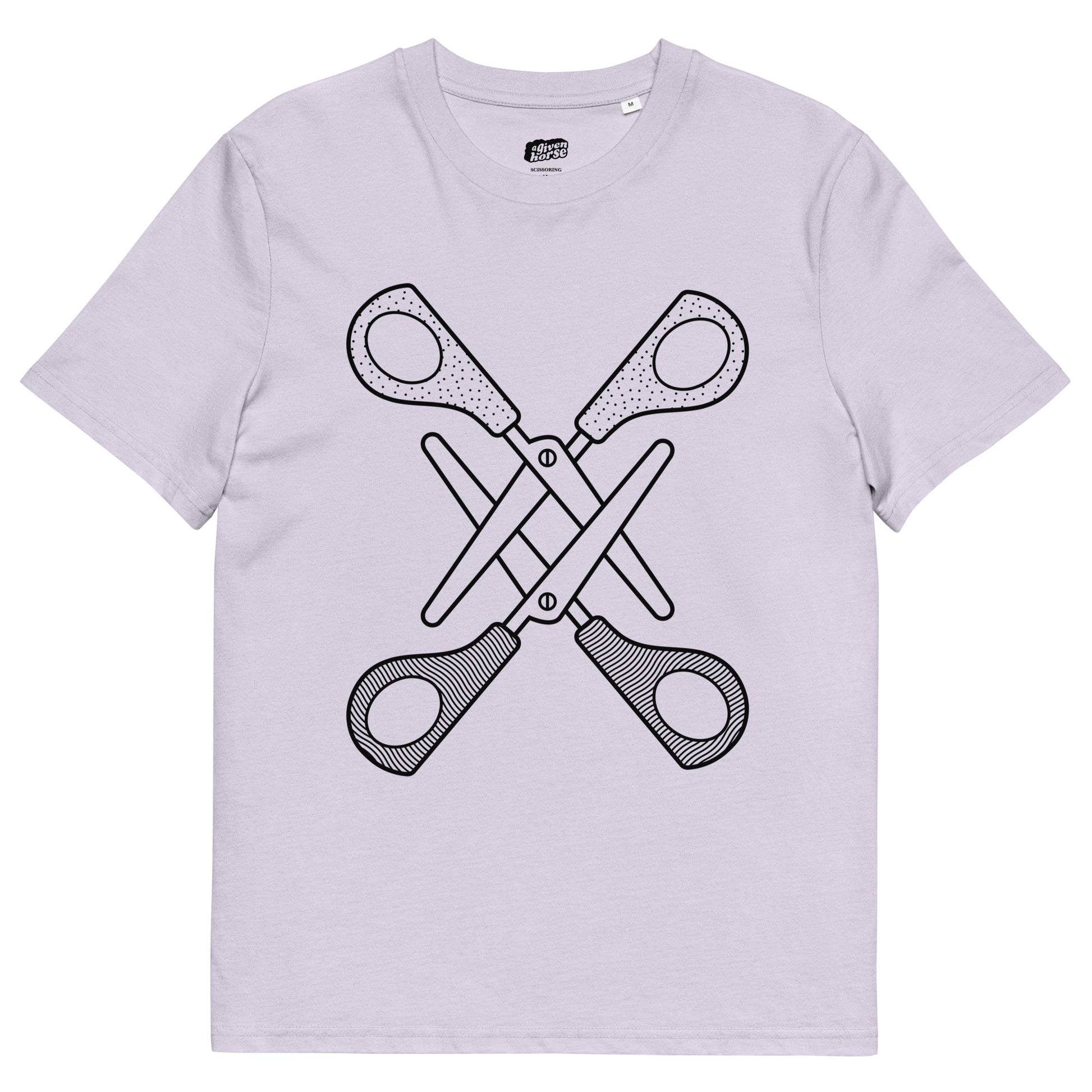 Lila T-Shirt met een afbeelding van twee scharen, ontwerp door Matzwart en verkrijgbaar bij cadeauwinkel 'A Given Horse'. Voorkant.